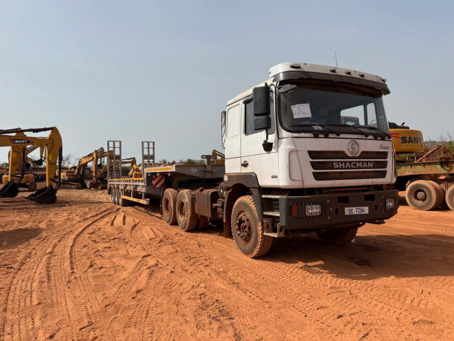 Camion, Camions - Autobus, Conakry