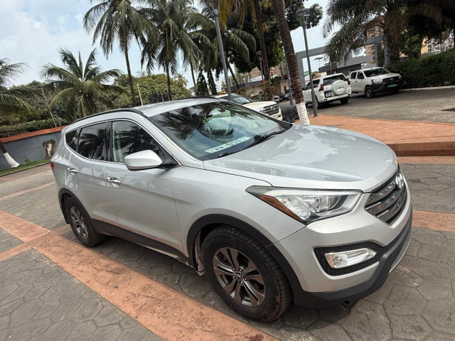 Hyundai santafé, Voitures, Conakry