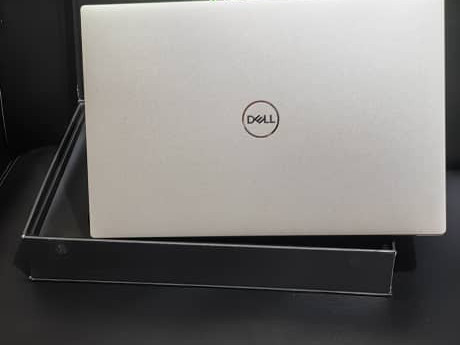 DELL XPS Gamer CORE i9, 2000Go SSD. Prix : 16500000fg, Ordinateurs - Moniteurs, Conakry