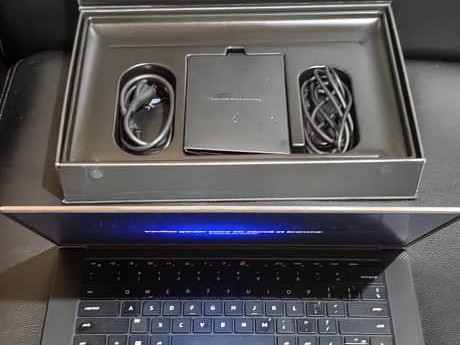 DELL XPS Gamer CORE i9, 2000Go SSD. Prix : 16500000fg, Ordinateurs - Moniteurs, Conakry