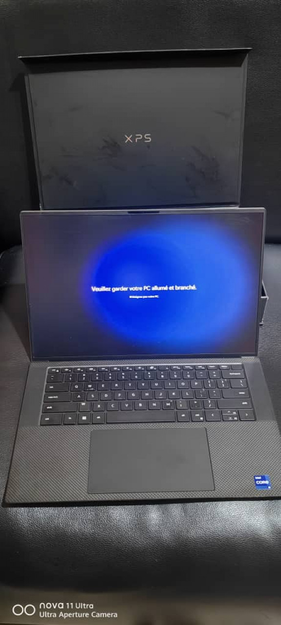 DELL XPS Gamer CORE i9, 2000Go SSD. Prix : 16500000fg, Ordinateurs - Moniteurs, Conakry