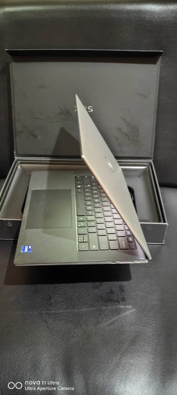 DELL XPS Gamer CORE i9, 2000Go SSD. Prix : 16500000fg, Ordinateurs - Moniteurs, Conakry