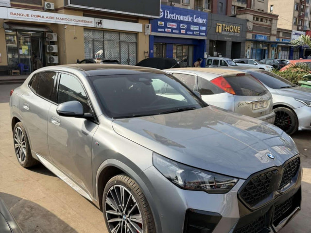 Bmw x2, Voitures, Conakry