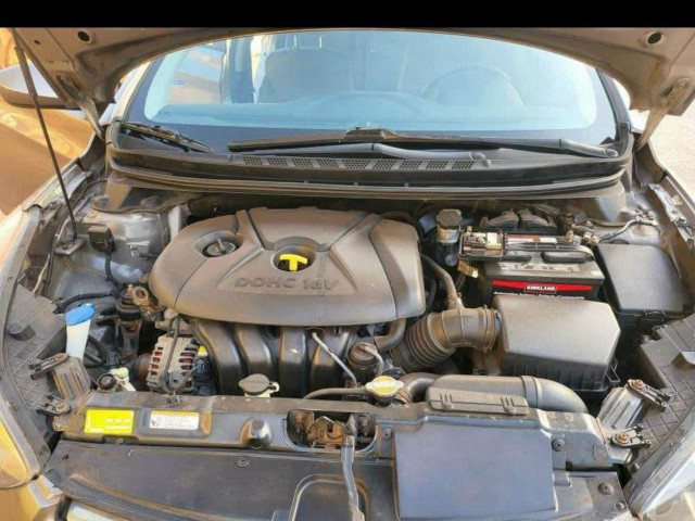 Hyundai elantra, Voitures, Conakry