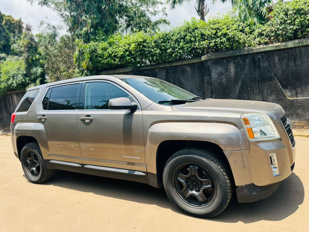 GMC Terrain, Voitures, Conakry