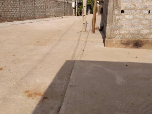05 parcelles collées à #vendre à Lambandji corniche, Terrains, Conakry