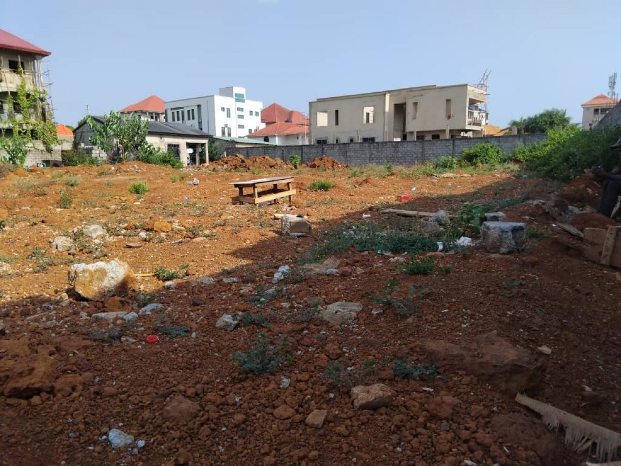 05 parcelles collées à #vendre à Lambandji corniche, Terrains, Conakry
