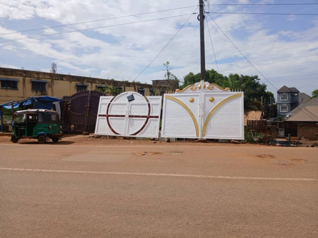 Portail, Portes - Fenêtres, Conakry