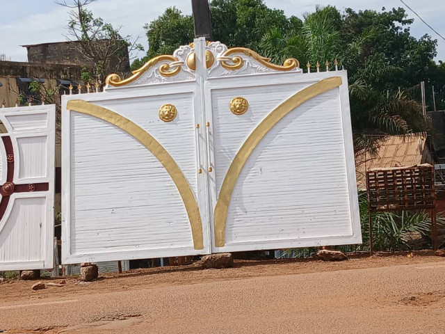 Portail, Portes - Fenêtres, Conakry